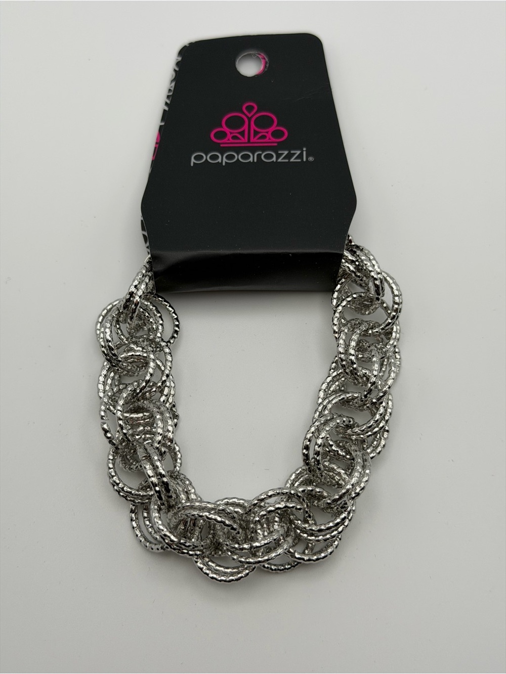 NWT Paparazzi Audible Shimmer Silver Textured Hoop Link Statement Bracelet Edgy